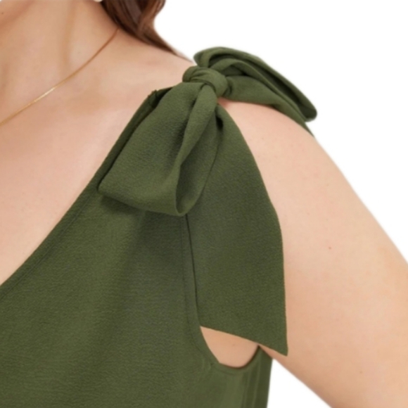 NWT BloomChic Ruffle Layered Hem Button Detail Knot Cami Dress Army Green 14-16 - Picture 5 of 11